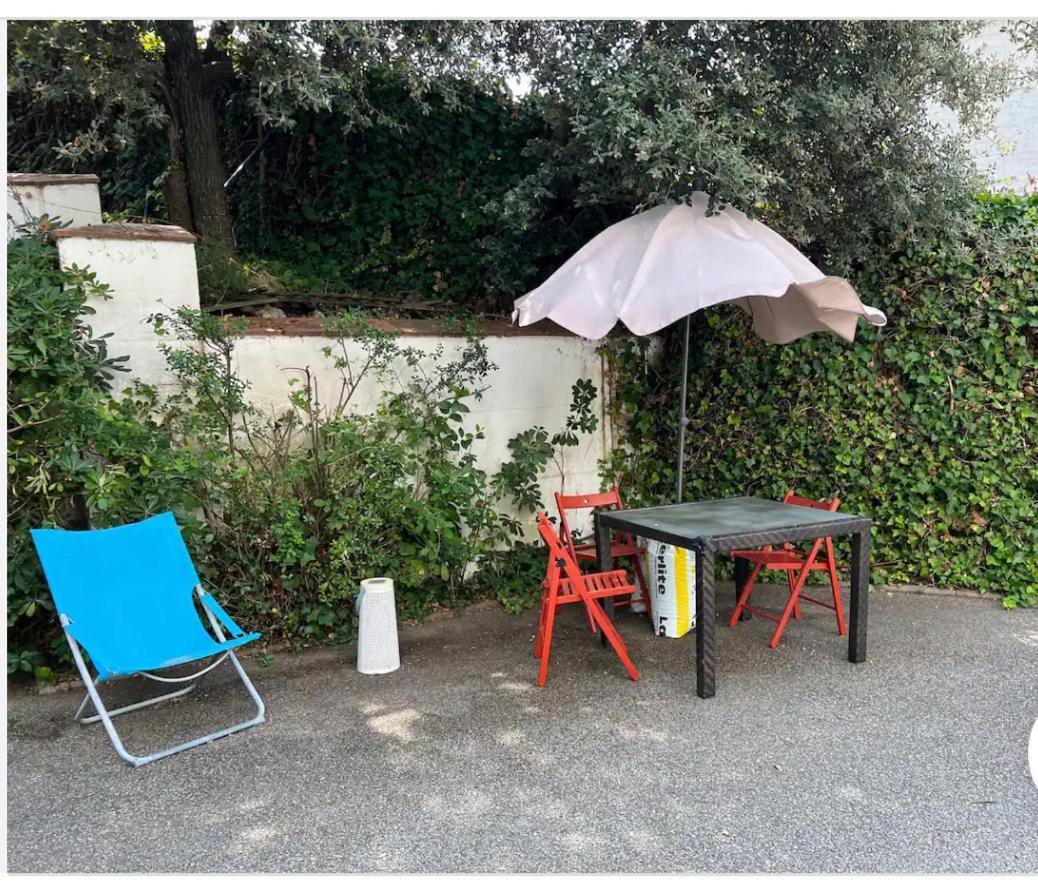 Apartamento Abierto Con Patio Matadepera Ngoại thất bức ảnh