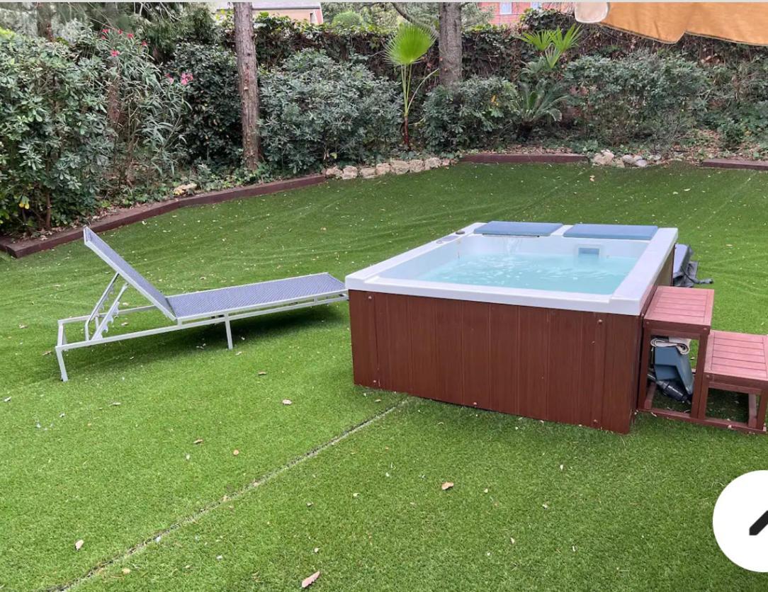 Apartamento Abierto Con Patio Matadepera Ngoại thất bức ảnh